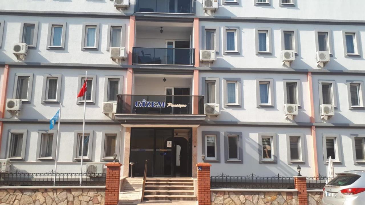 Gizem Otel